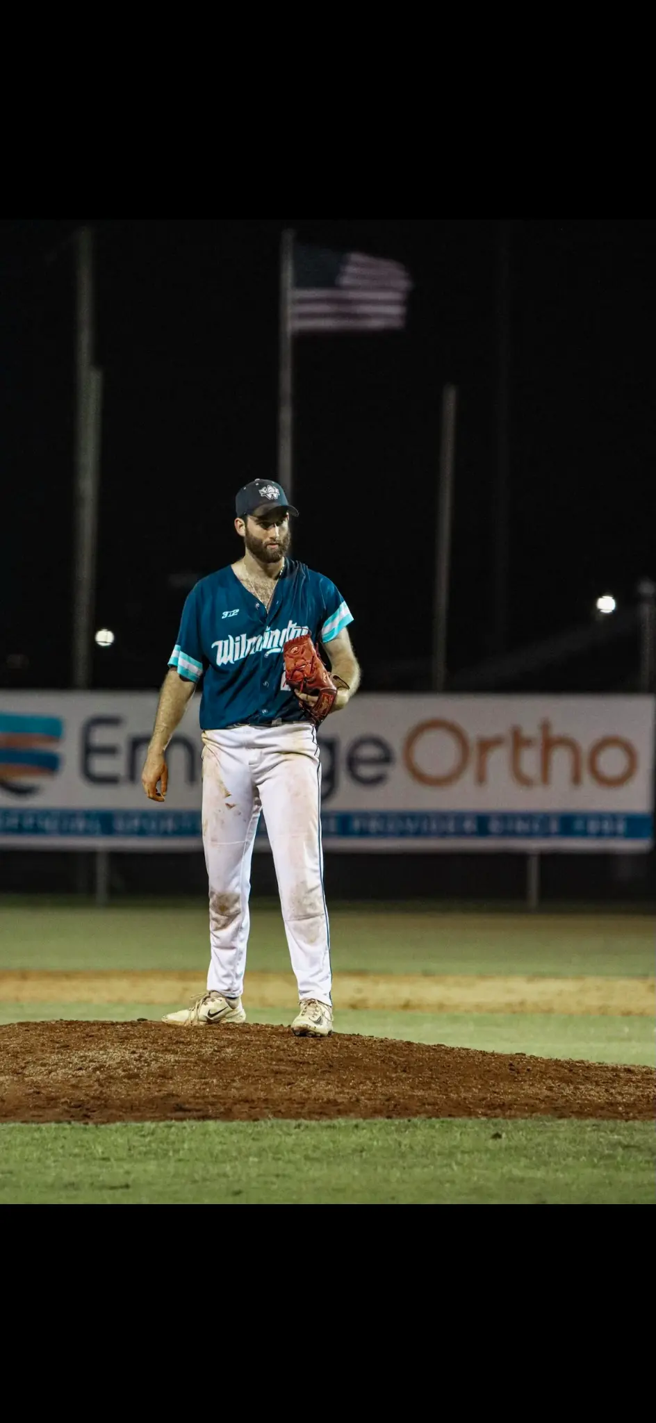 Greyson Linderman pitching for the Wilmington Sharks